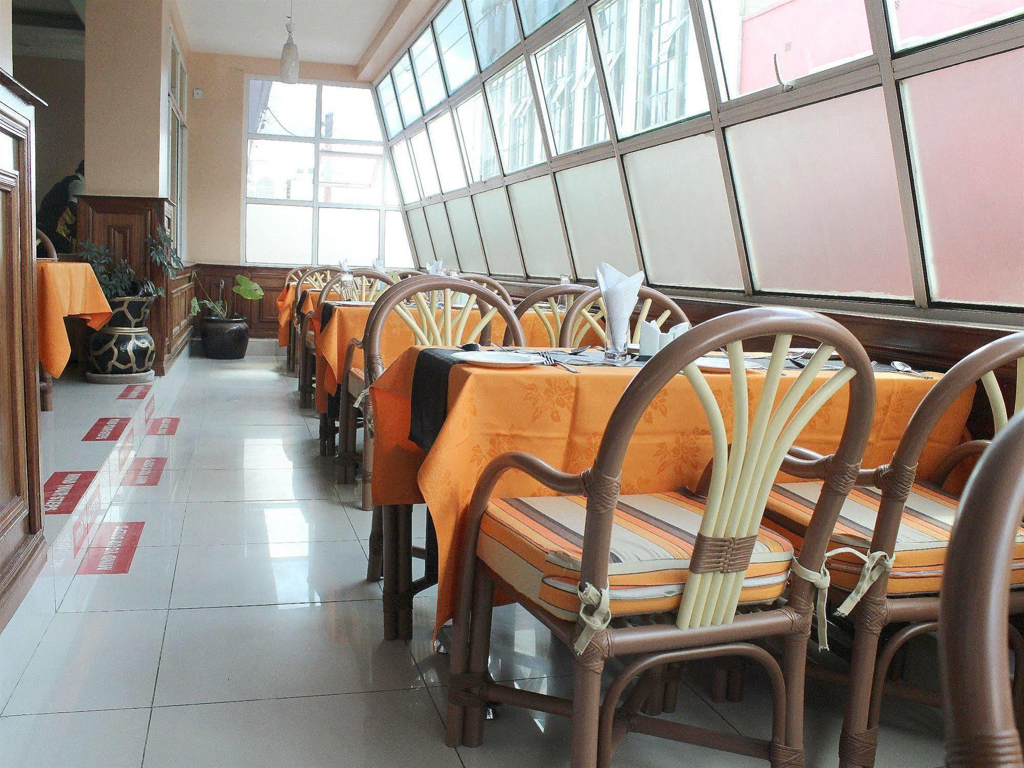 Sunrise B&B Nairobi Buitenkant foto